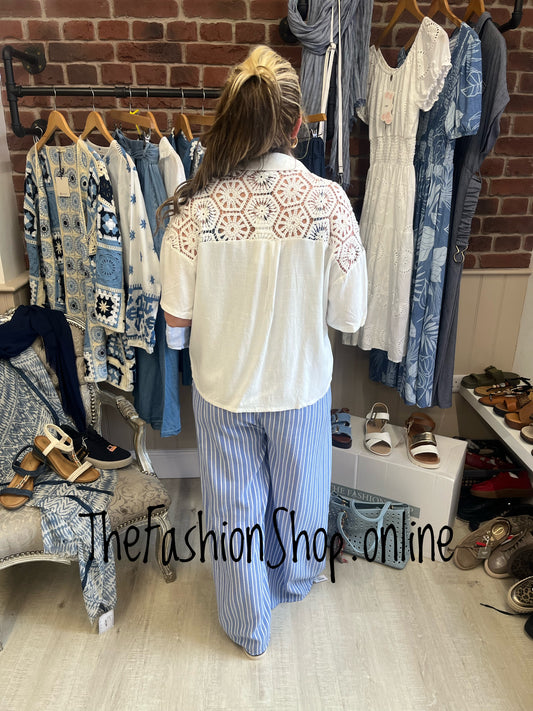 Jackie cream linen mix shirt 10-12 and 14-16