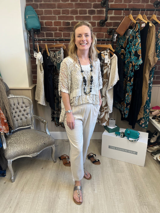 Saloos natural Capri linen mix trousers with pockets sizes 10-22