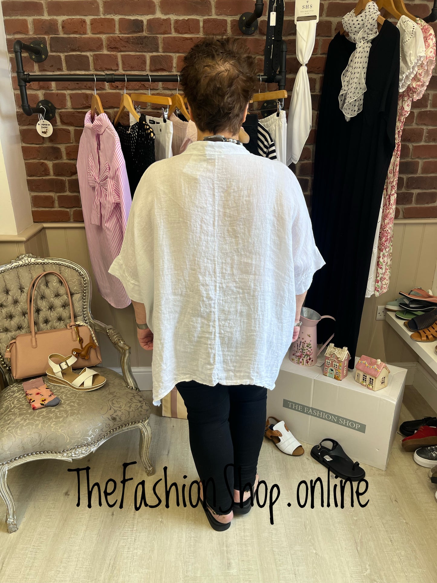 Abbie white linen dipped hem top 16-24