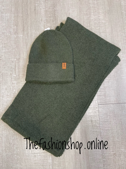 Huddy's Ribbed Scarf and Hat Gift Set - Khaki