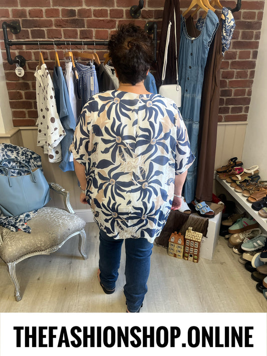 Navy and Mocha Botanical Floral Top 18-22