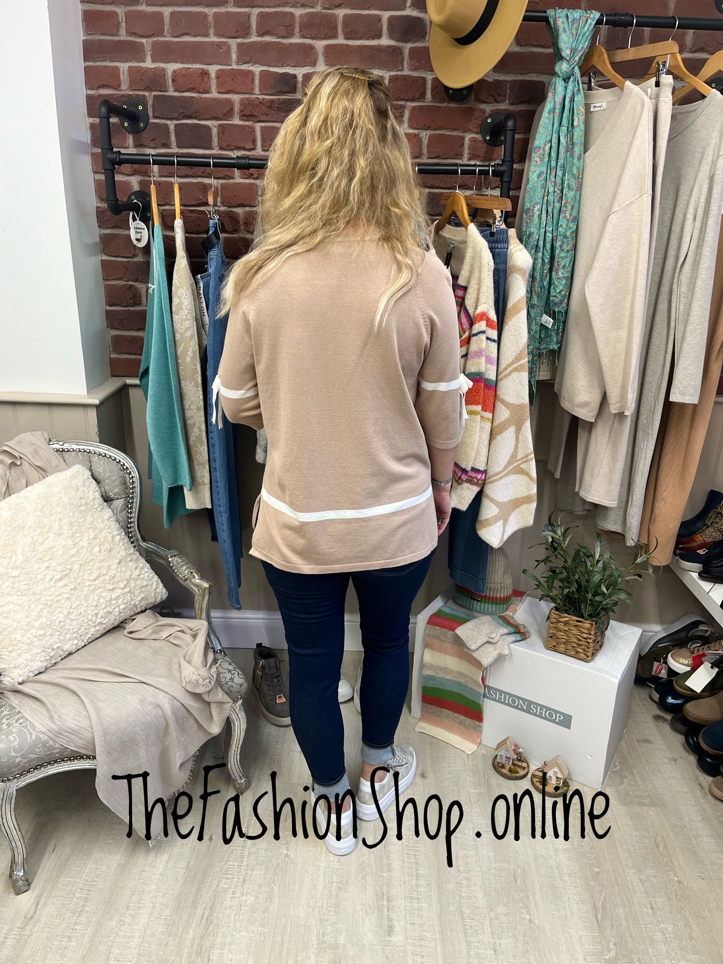 Christina camel and cream knitted top 10-12 and 14-16