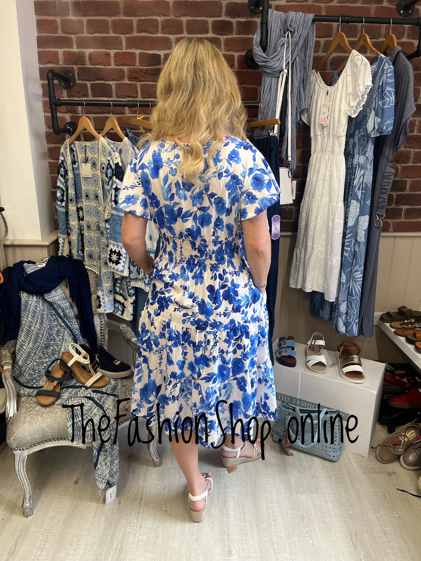 Harmony Coastal Petal Midi V Neck Dress 10-18