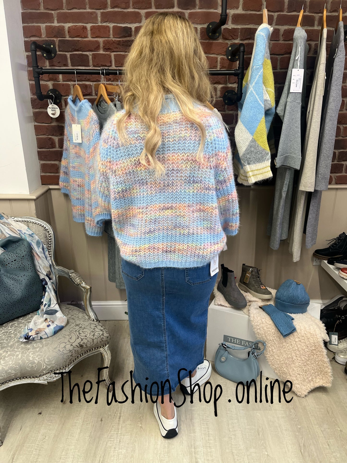 Lyla rainbow jumper 8-16