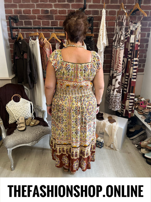 Celia brown paisley printed dress sizes 10, 12, 14 and 16