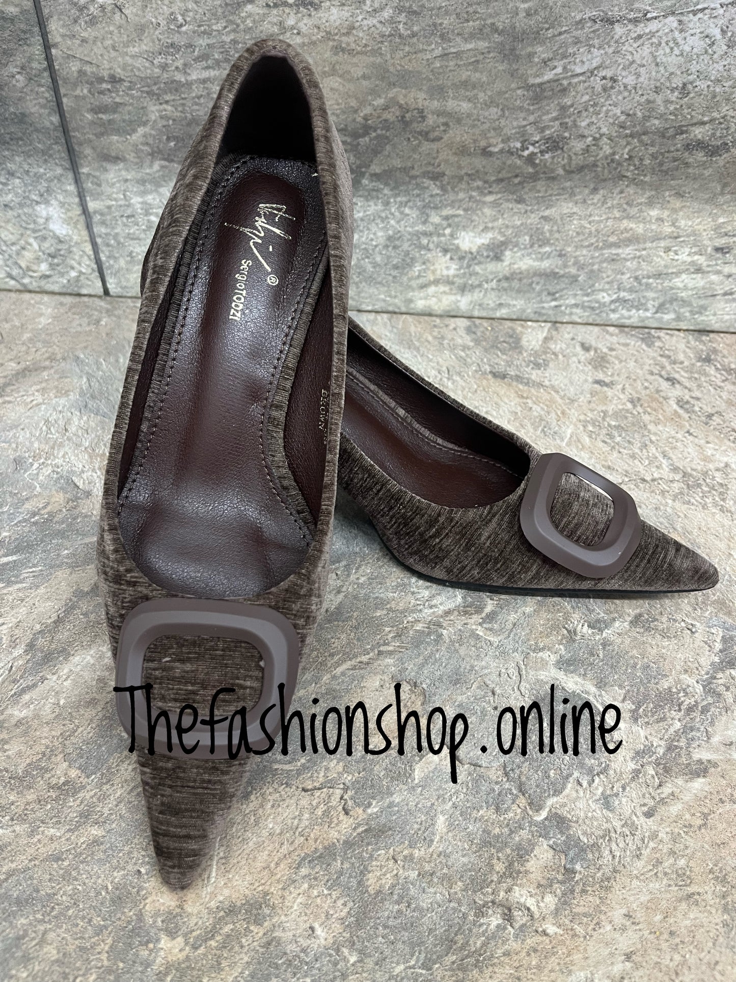 Keely brown heeled buckle shoes sizes 3-8 (36-41)