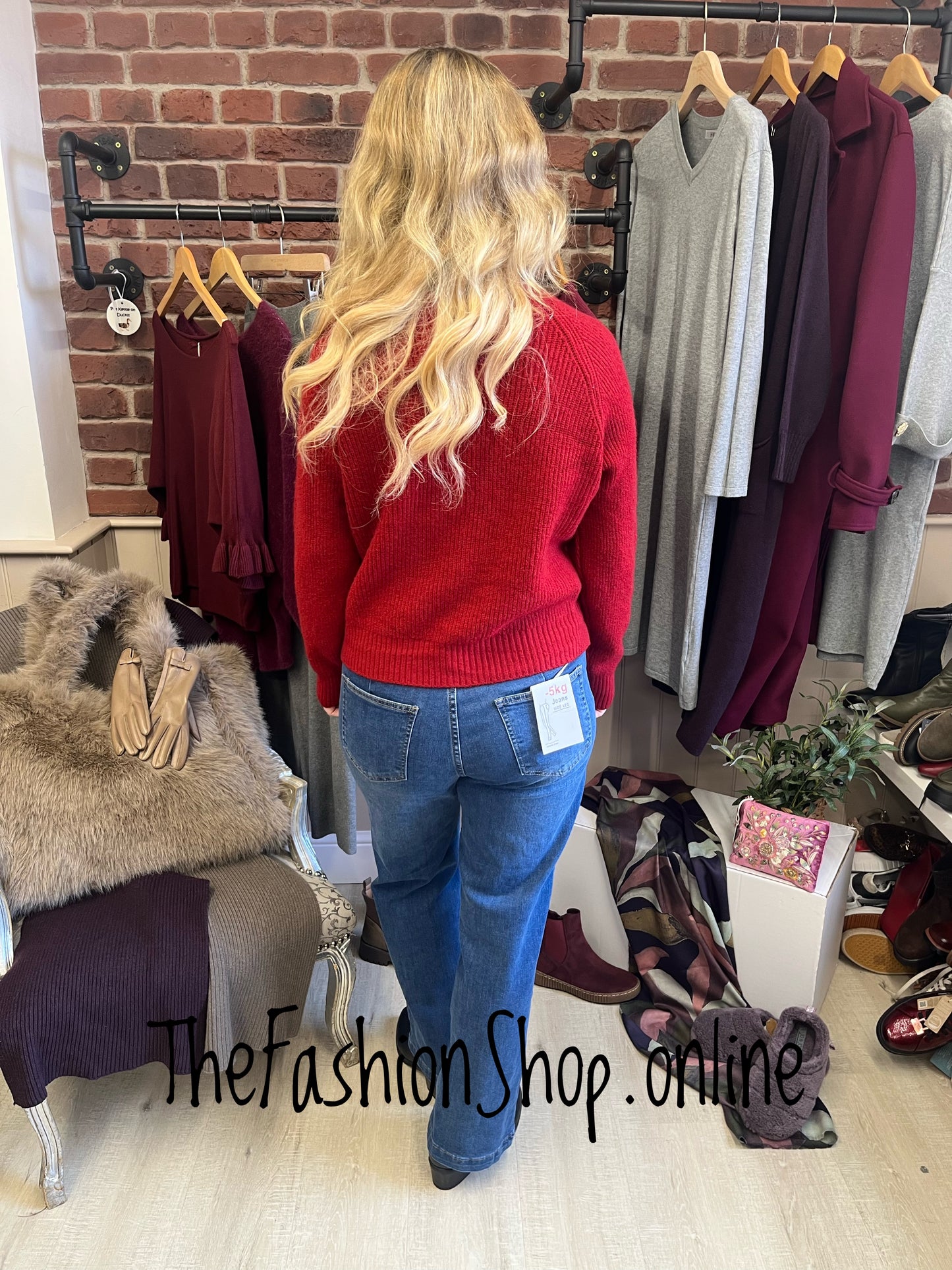 Wonky button cardigan in red 8-14