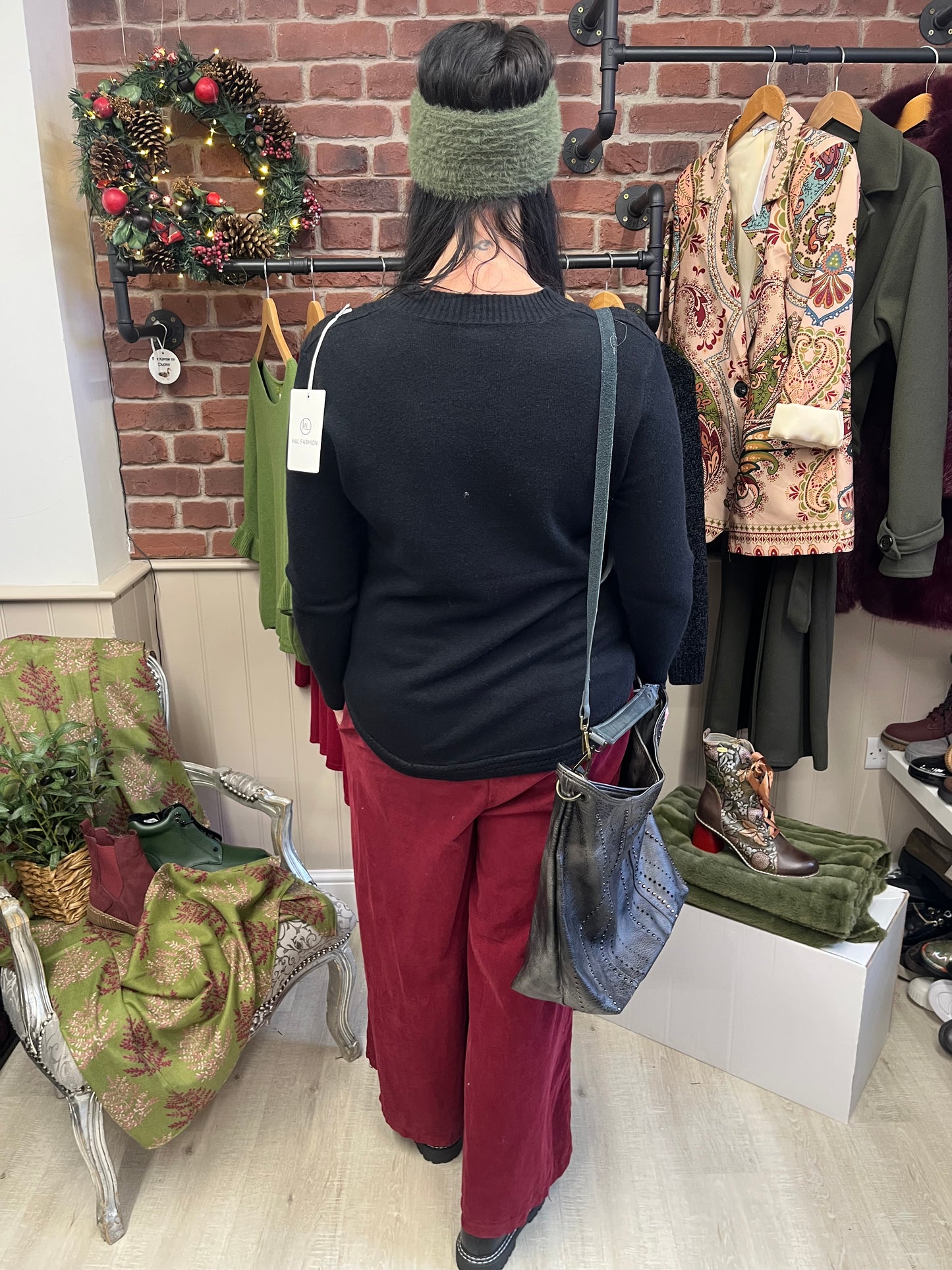 Lydia black cashmere mix jumper 10-16