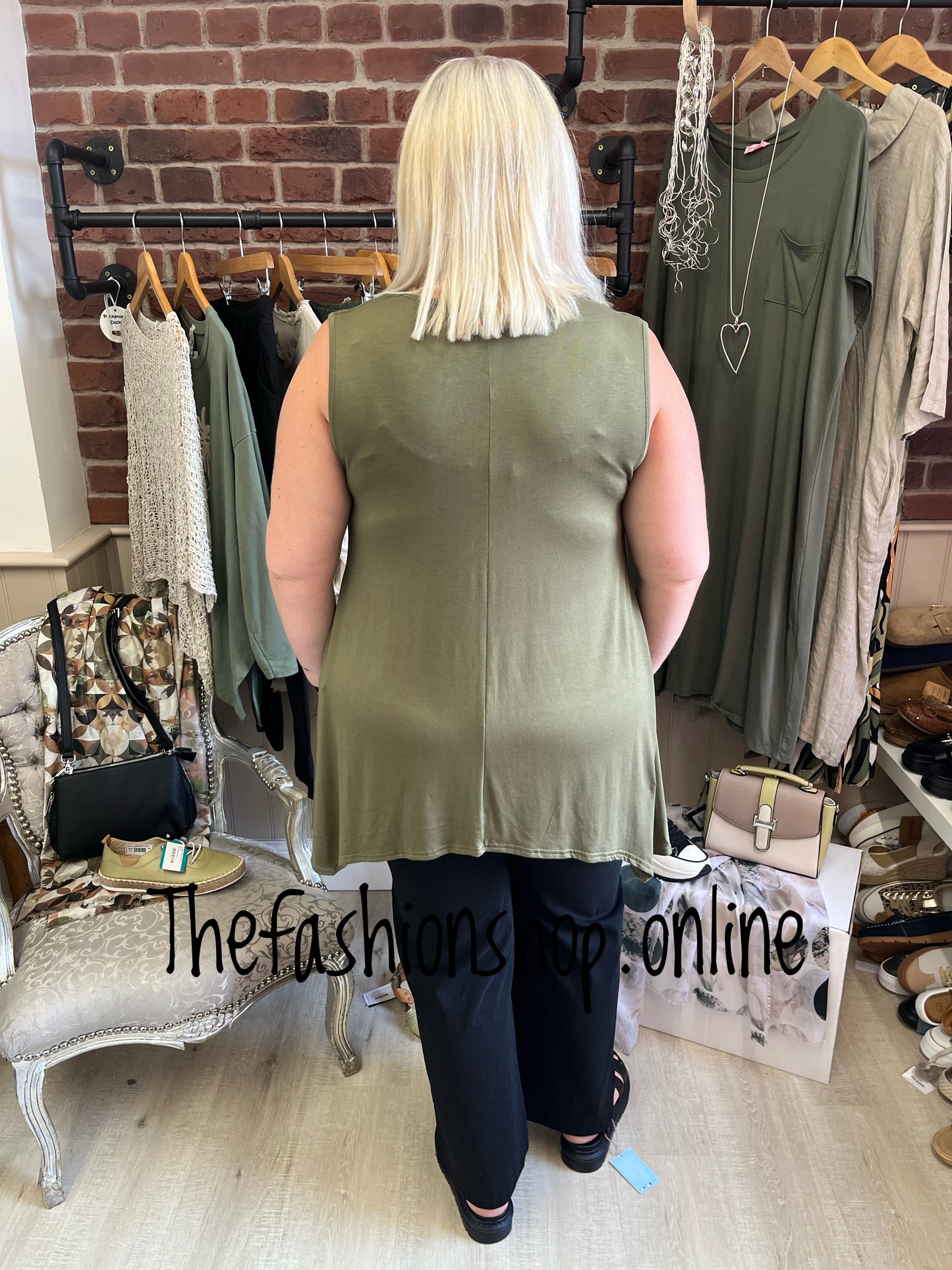 Khaki waterfall vest 14-22