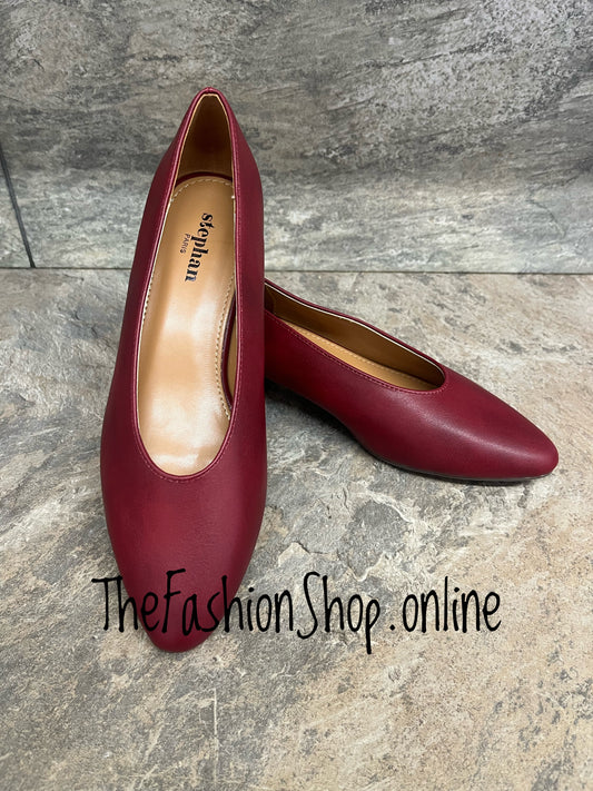Penny wine court shoe sizes 3-8 (36-41)
