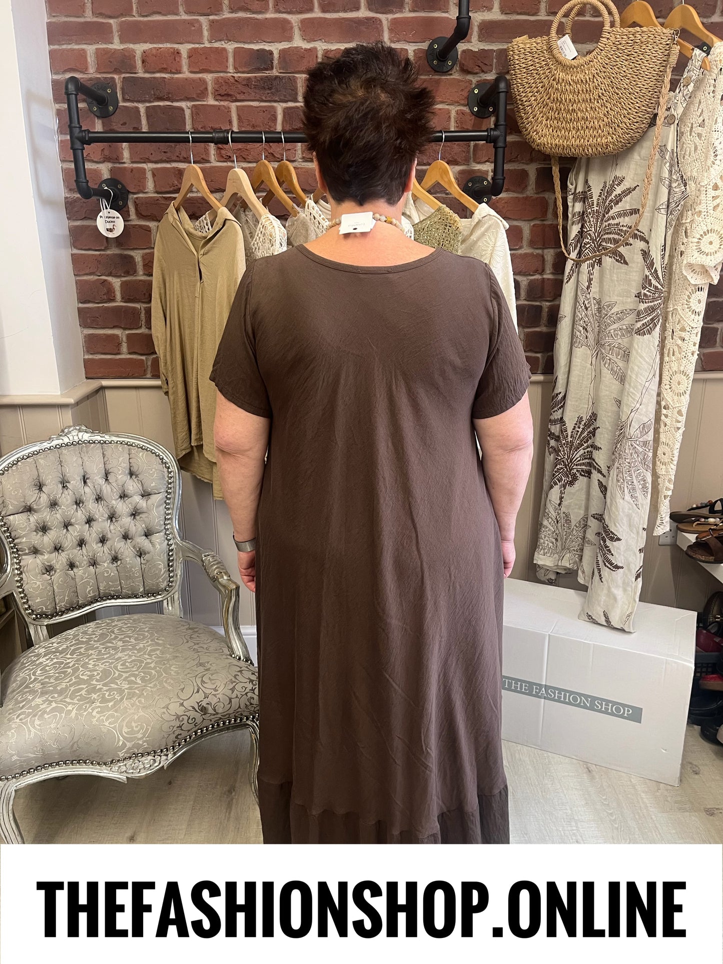 Marilyn brown dress 12-22
