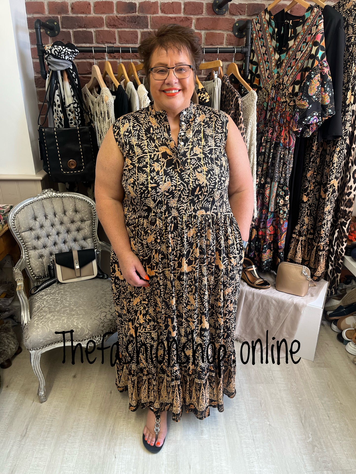 Opulent Annabelle gold and black leaf maxi dress sizes 10-12, 14-16 and 18-20