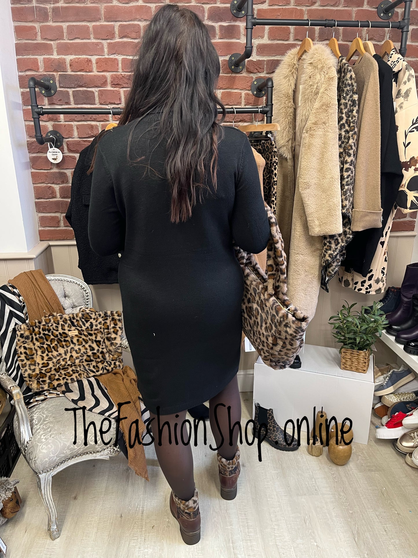 Charlotte black jumper dress 12-16