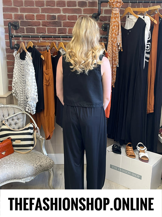 Kylie black wide leg trousers 14-22
