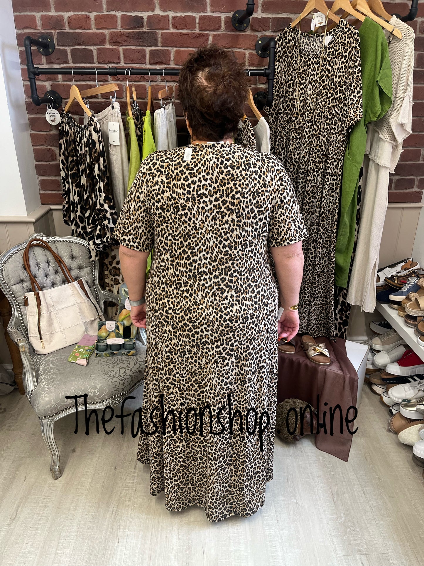 Sasha brown leopard dress 18-24