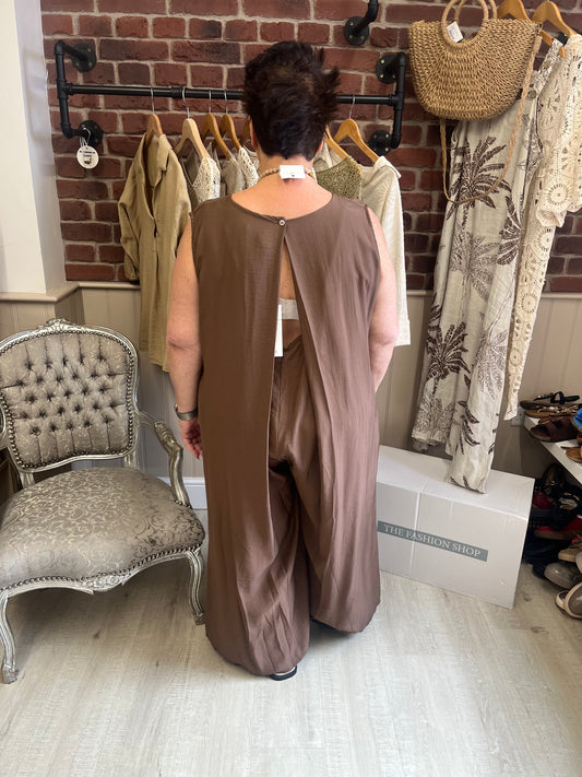 Katelyn coffee open back jumpsuit 12-18