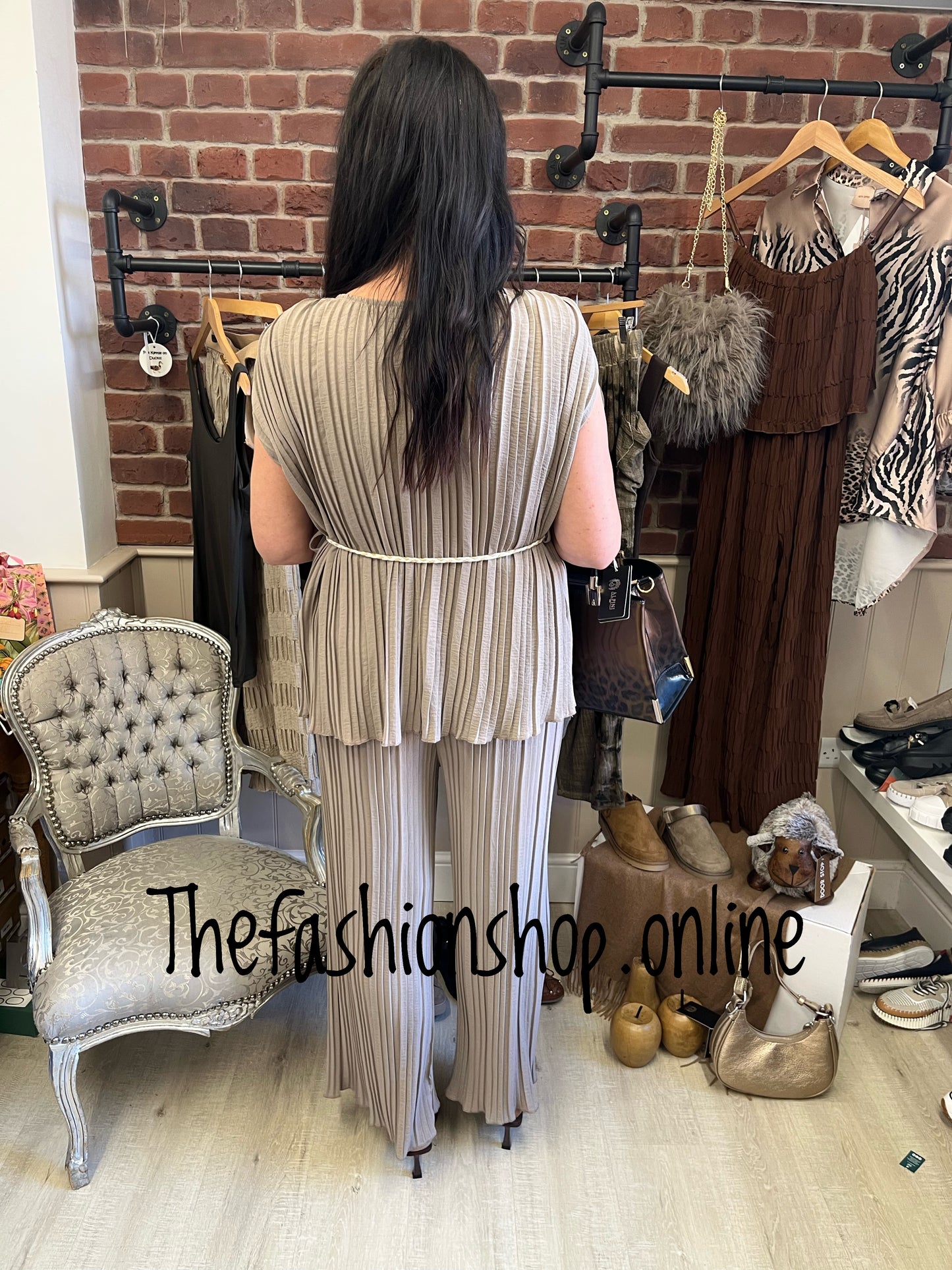 Hermione taupe pleated trouser set 10-18