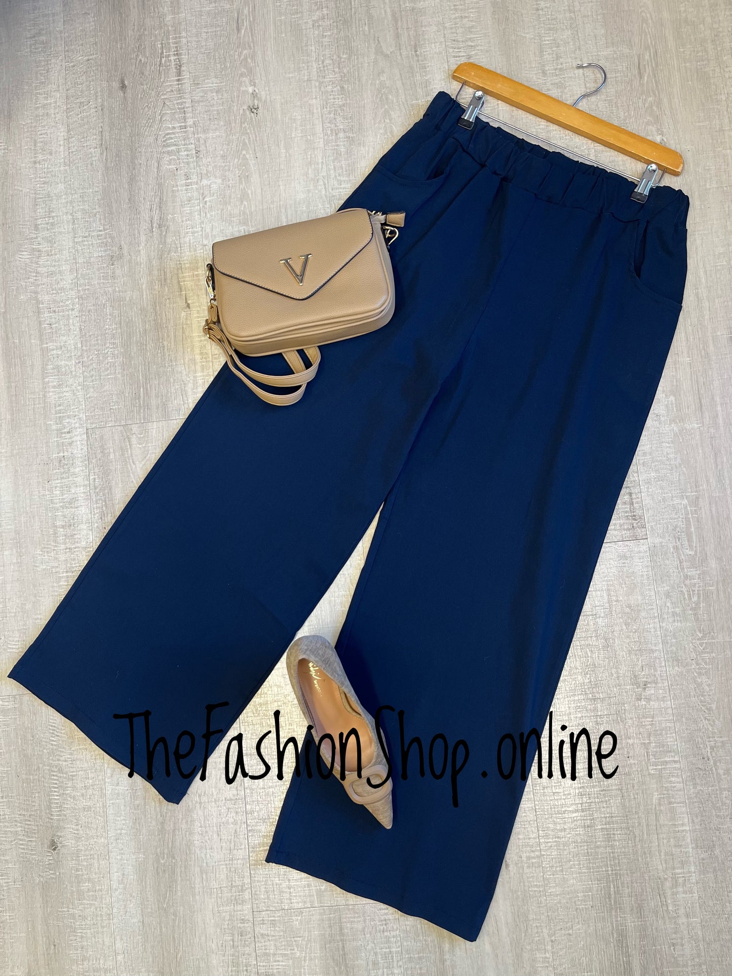 Navy classic magic wide leg trousers 16-20