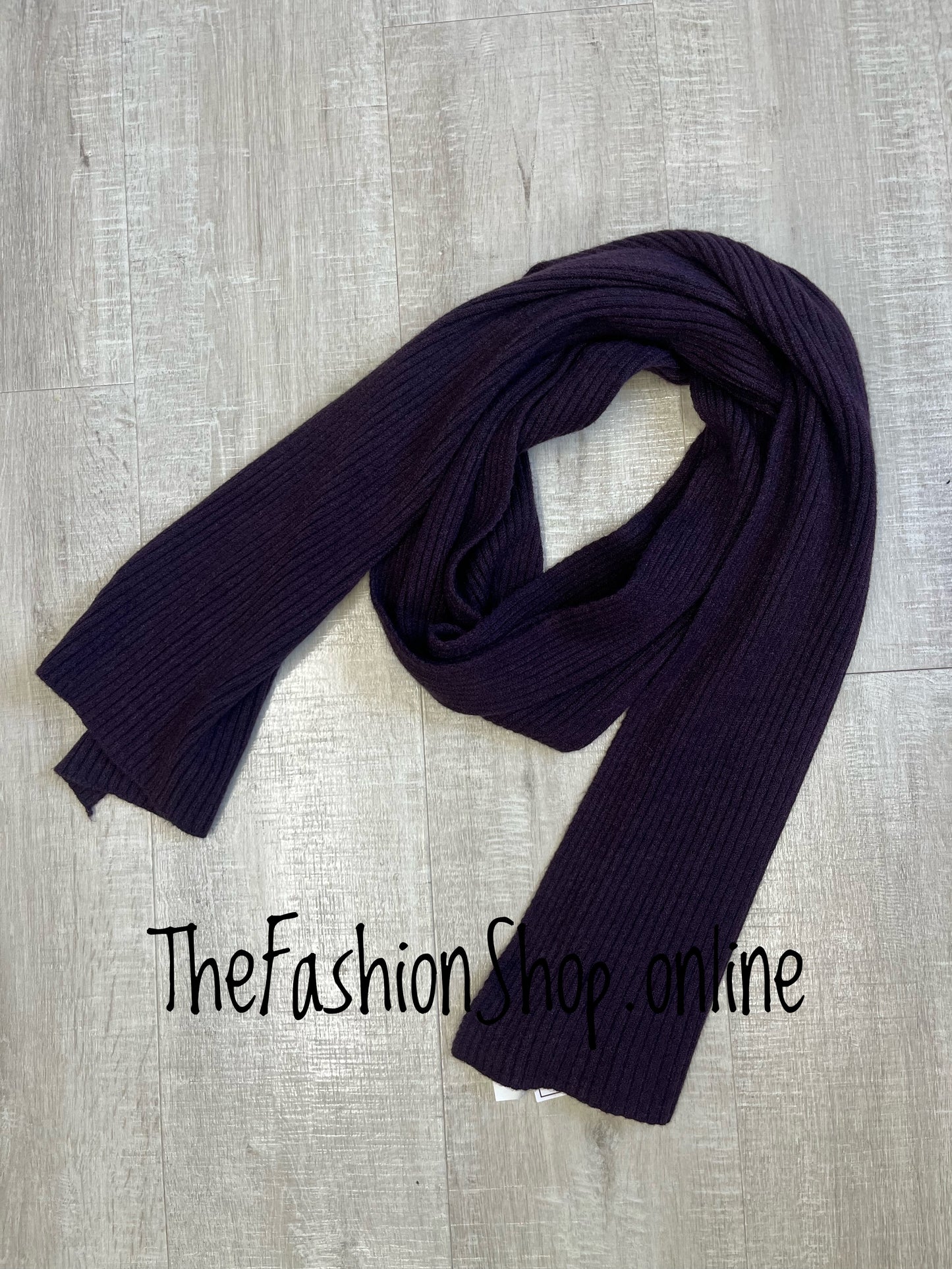 Milan Damson Ribbed Scarf
