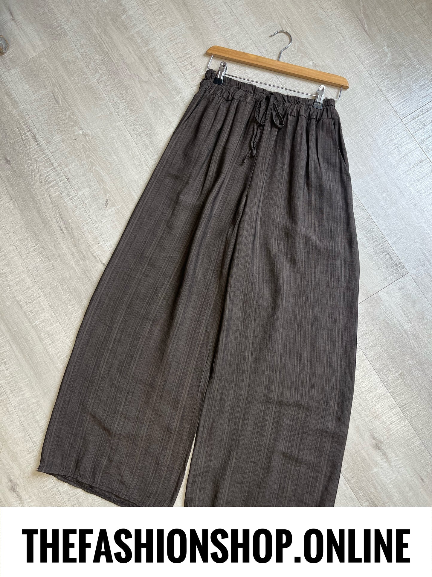 Maisie brown wide leg trousers 10-16