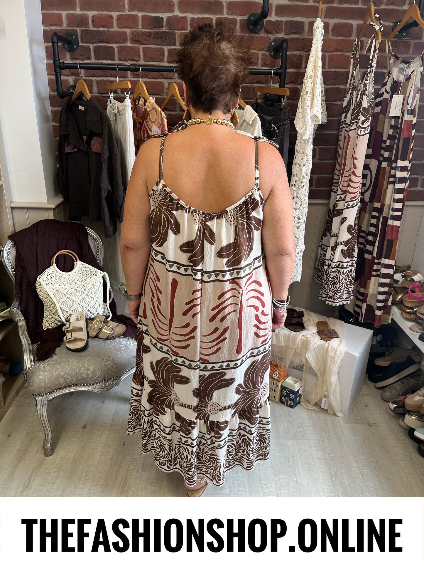 Beverley neutral tones summer dress 16-24