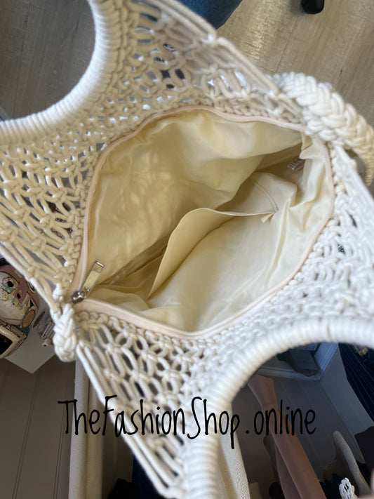 Lottie beige macrame bag with wooden handles