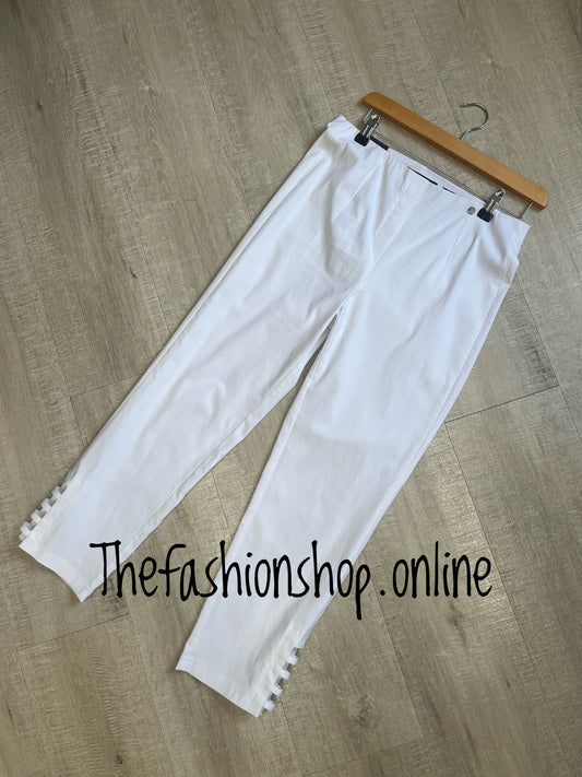 Robell Lena white trousers 25.5 inch inside leg sizes 12-22