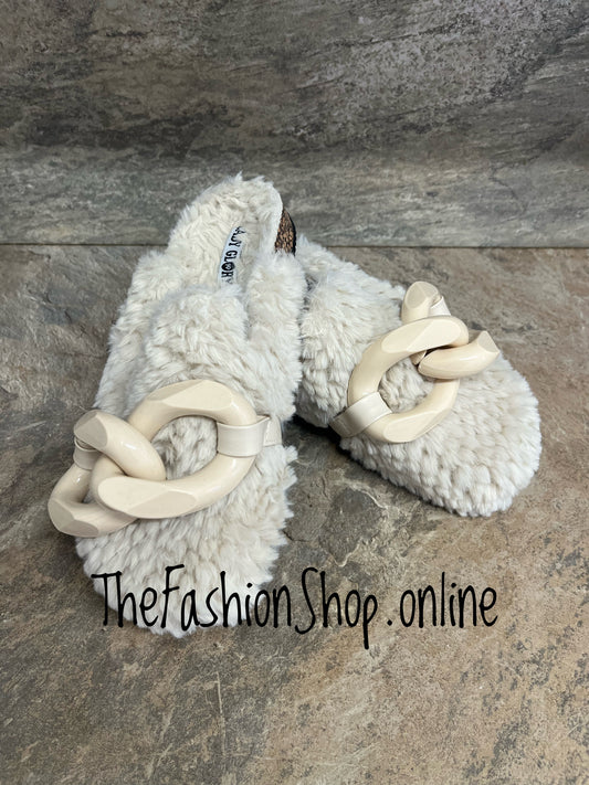 Eden faux fur beige mule sizes 3-8 (36-41)