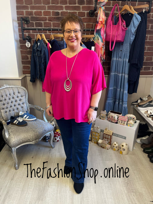 Dannii hot pink V neck top 16-24