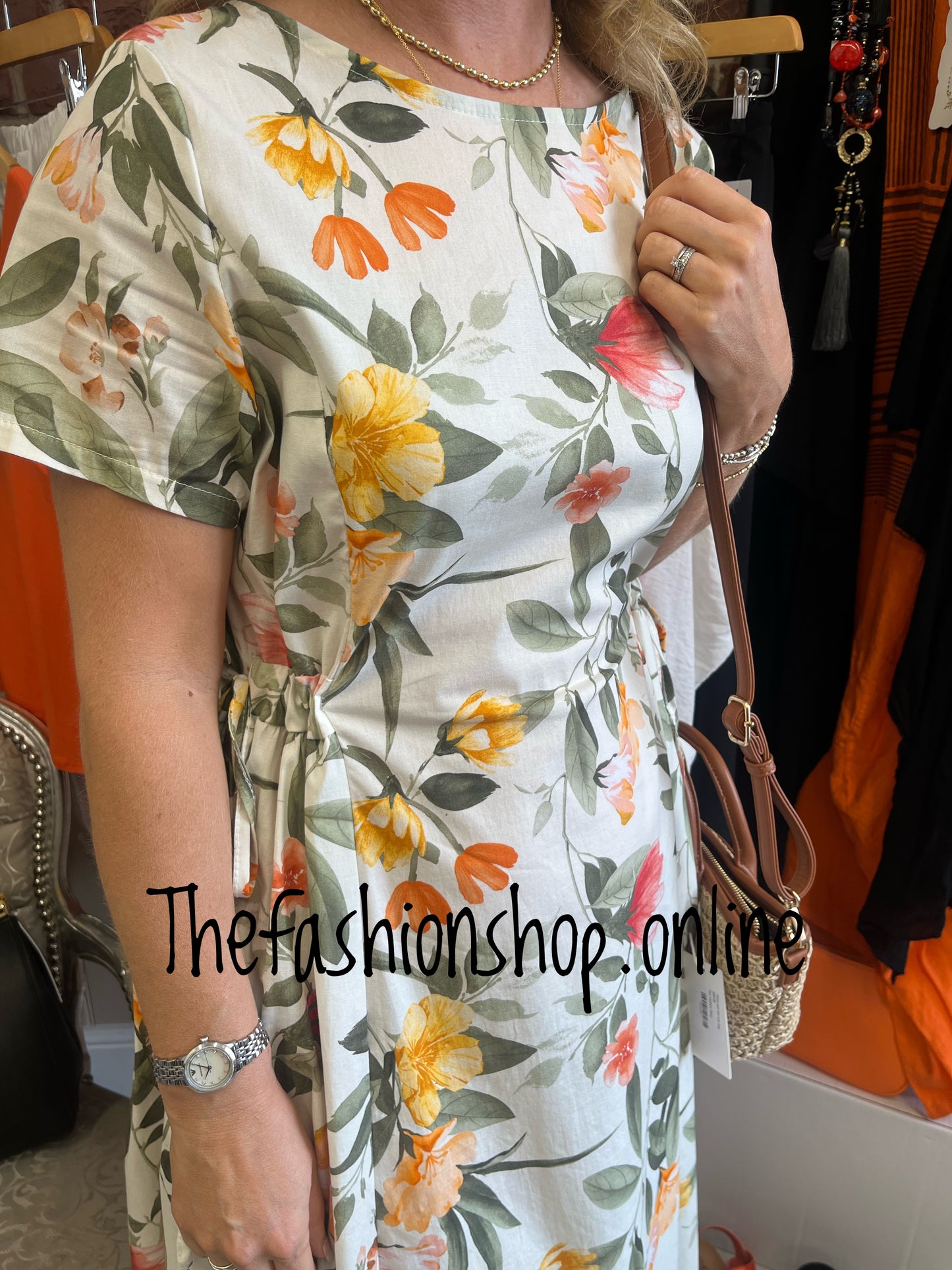 Florence cream floral dress 8-16