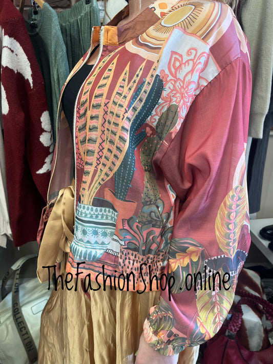 Phoebe wine toucan lightweight jacket 8-14