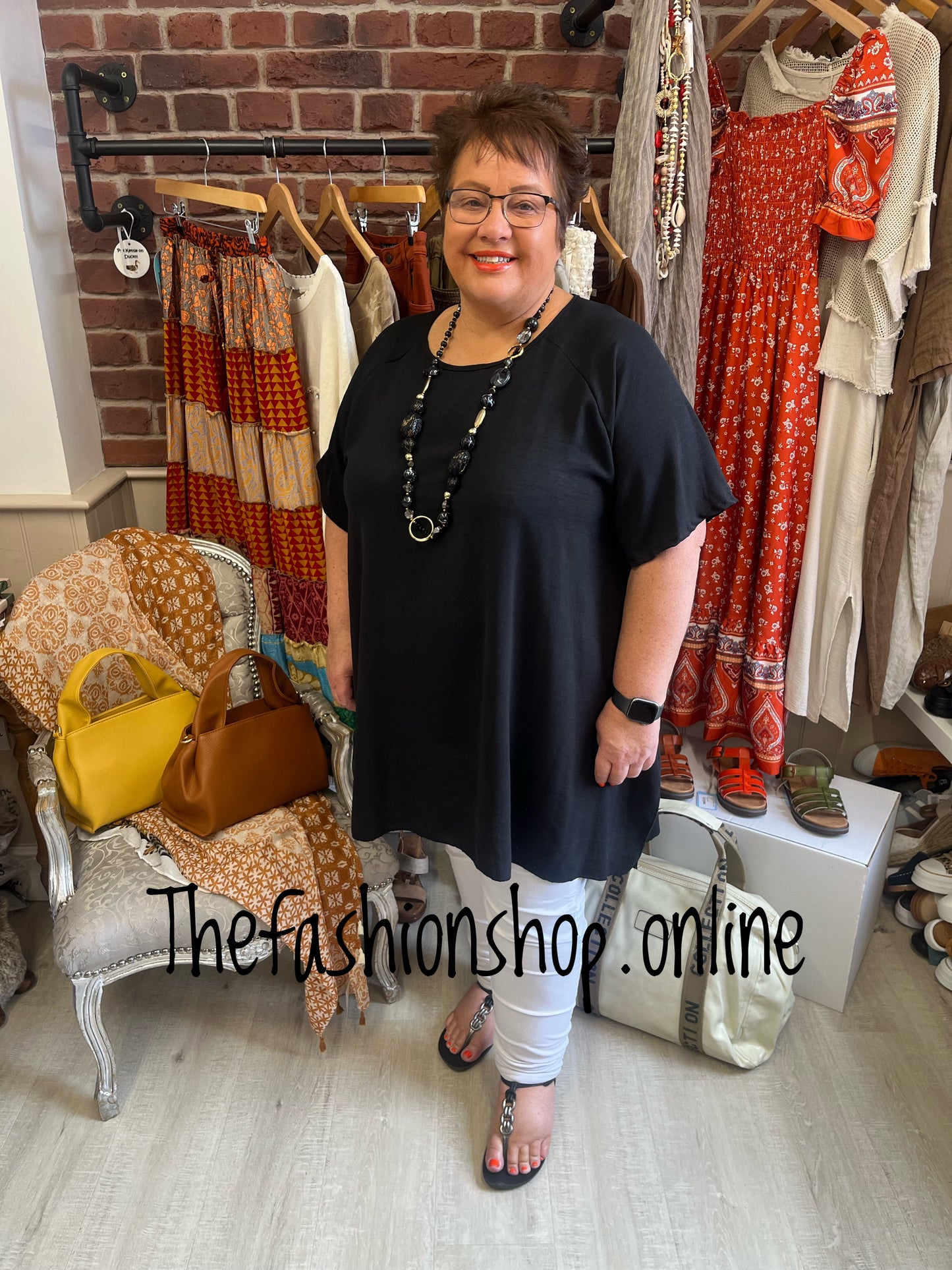 Clarissa black crinkle top 18-24