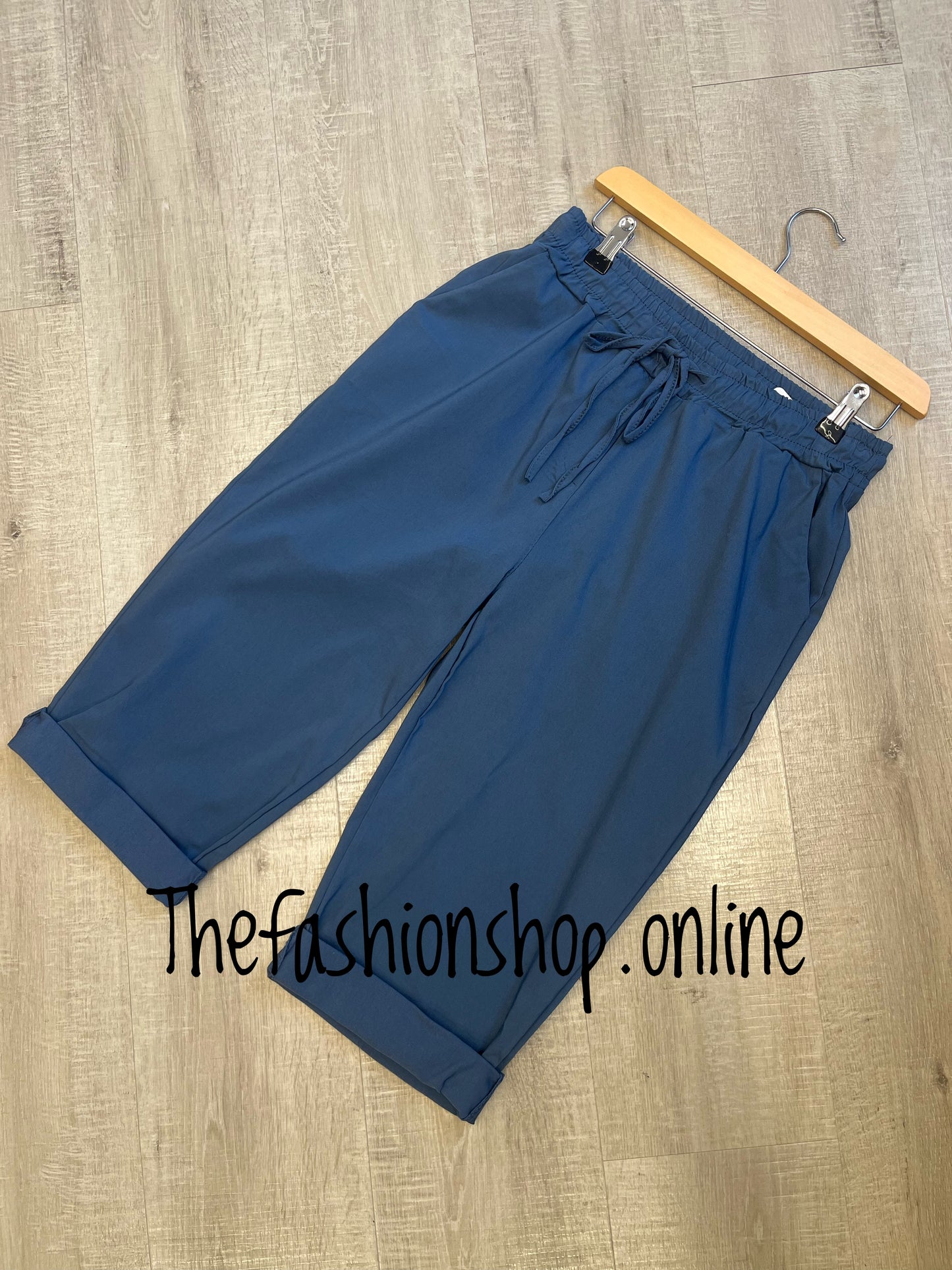Denim blue stretchy cropped trousers sizes 10-14 and 16-20