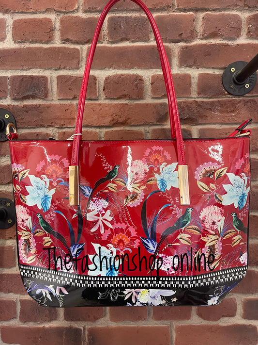 Exotic garden bag in Red