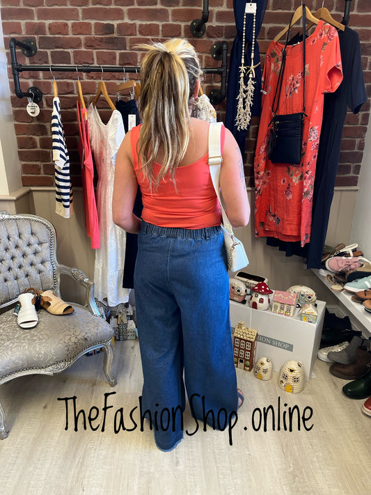 Fly Out birds of paradise wide leg jeans 8-14