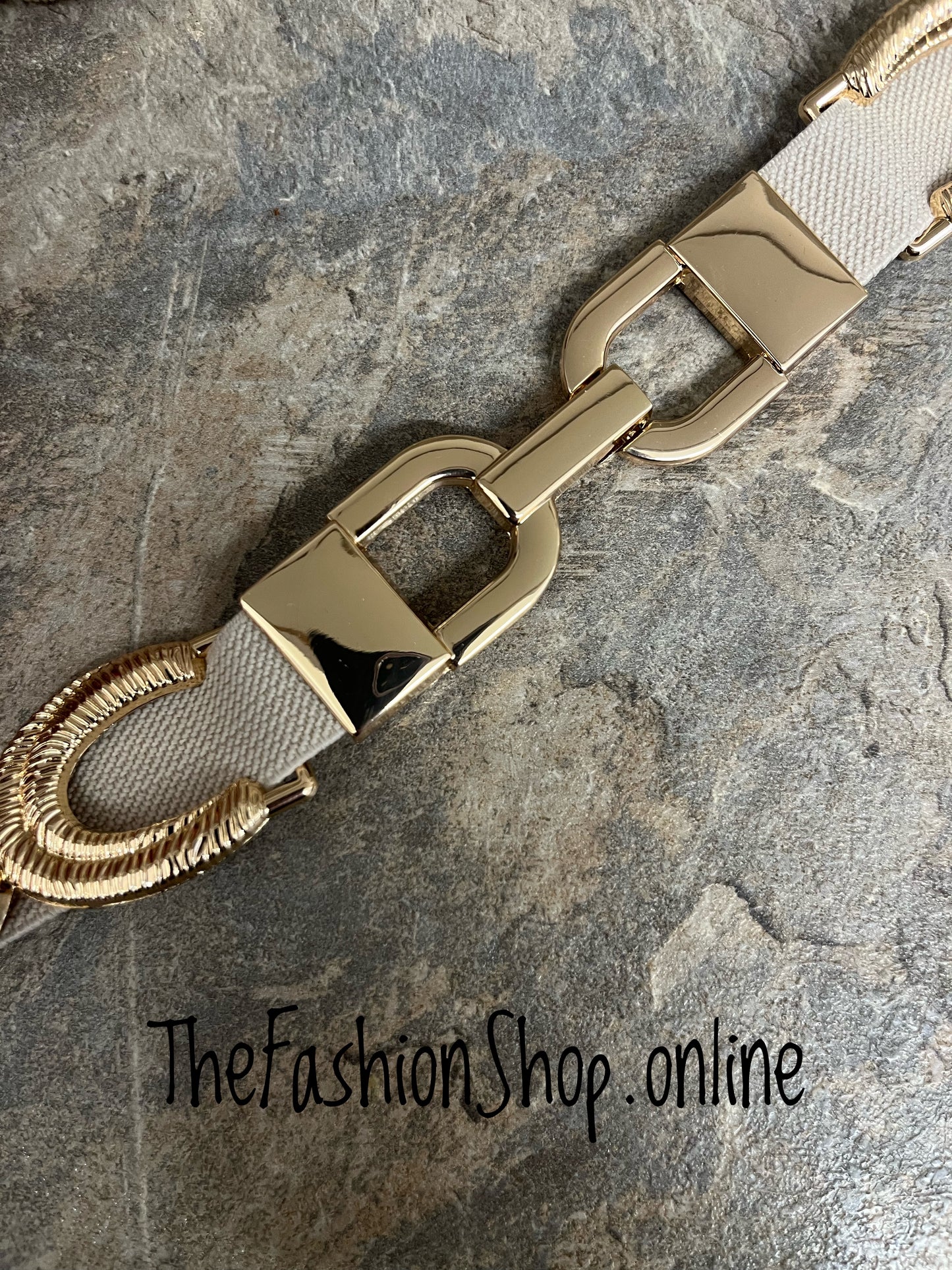 Gold Horseshoe Chain Belt
