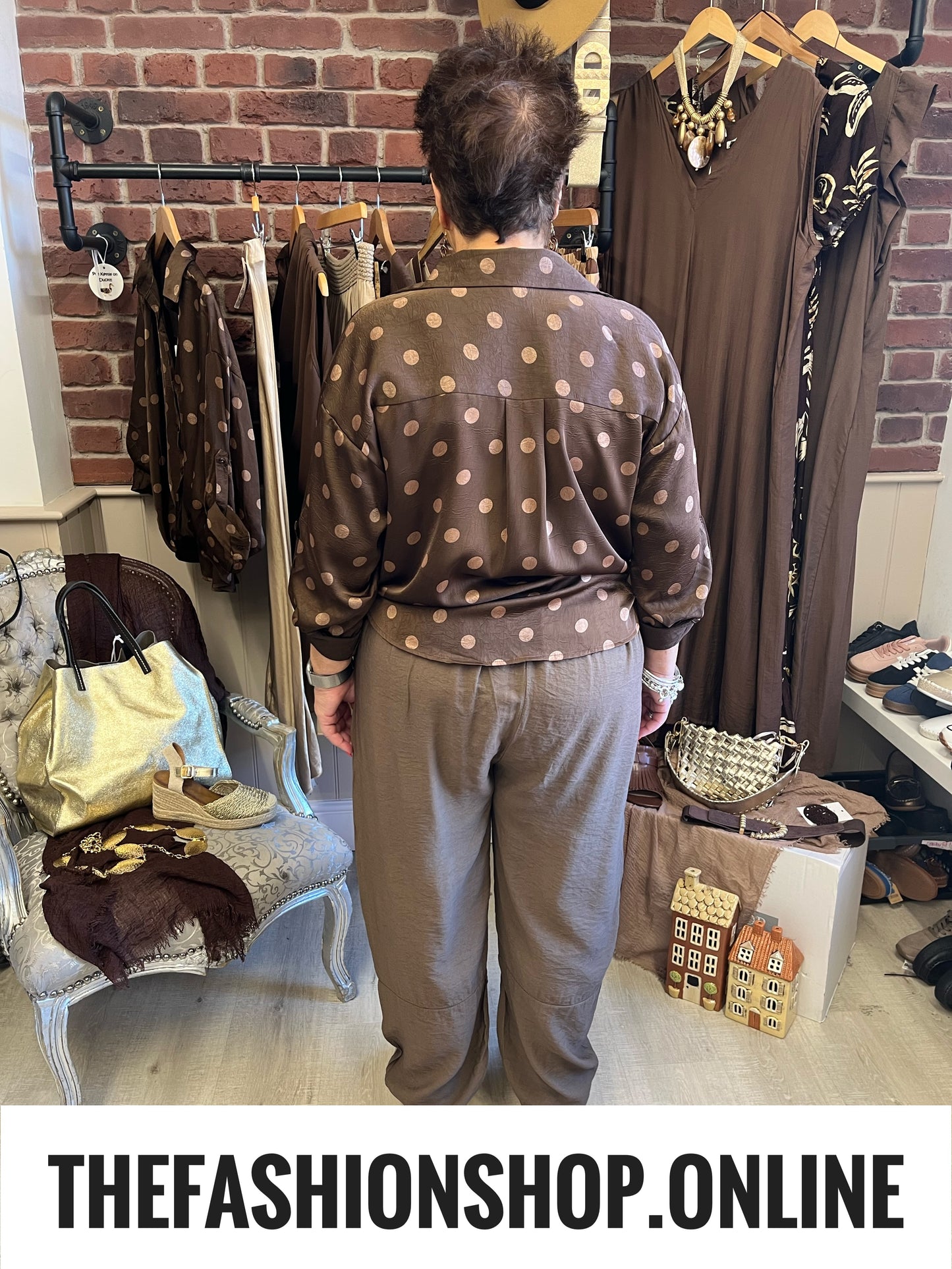 Lizzy brown spot blouse 12-16