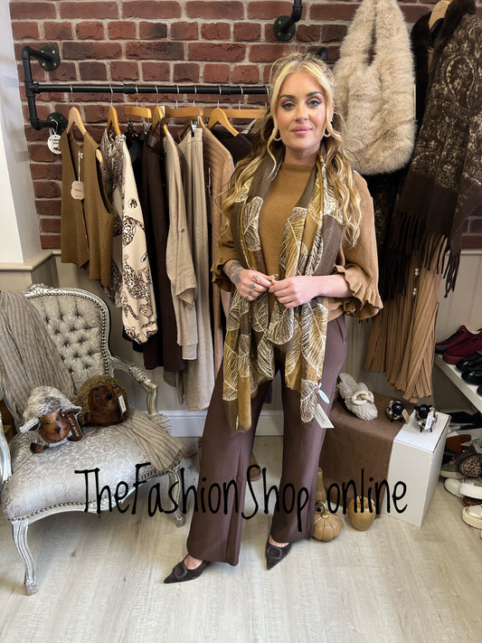 Brown leaves lightweight scarf