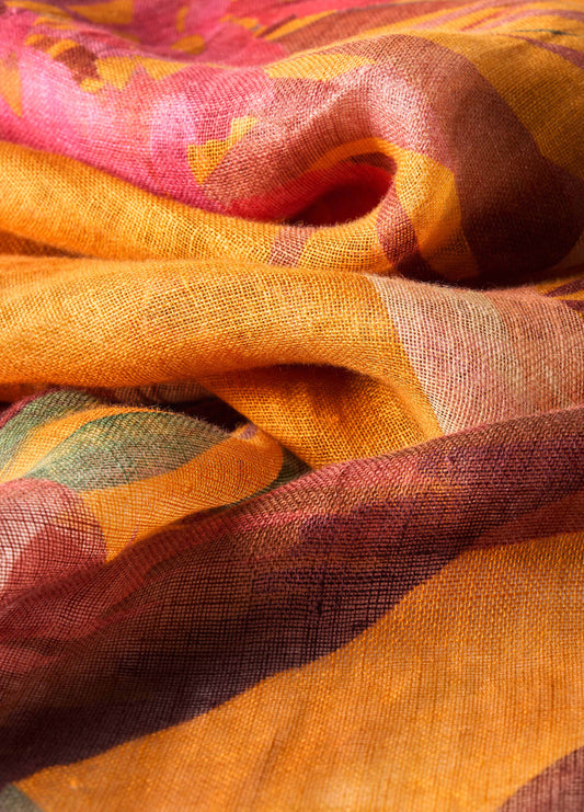 Powder Oriental Crane Design Scarf in cotton and linen