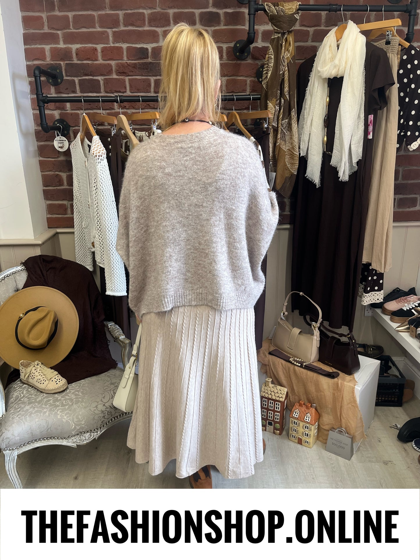 Annabelle beige knitted A line skirt 10-16