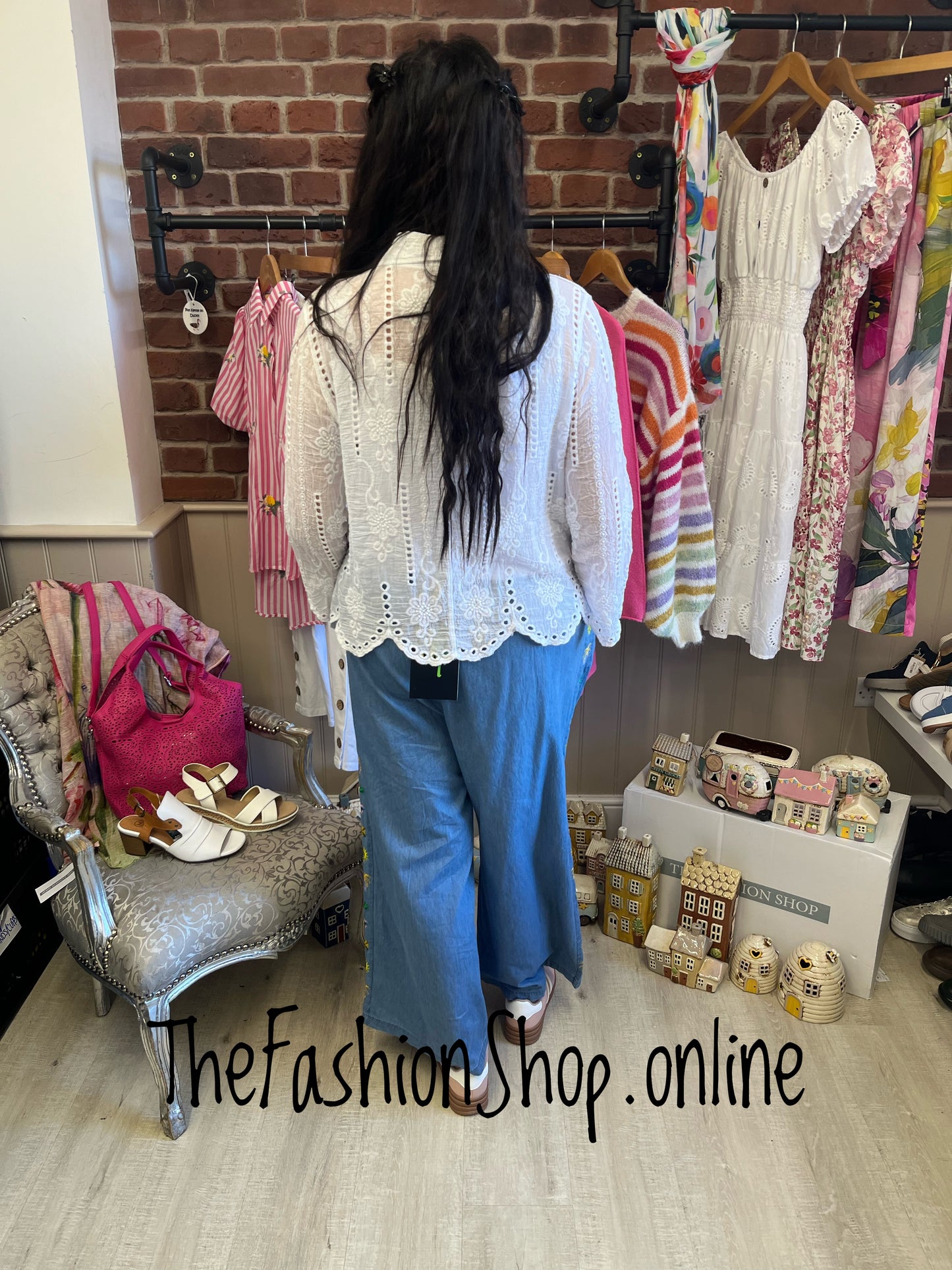 Lois white floral cut out blouse 8-16