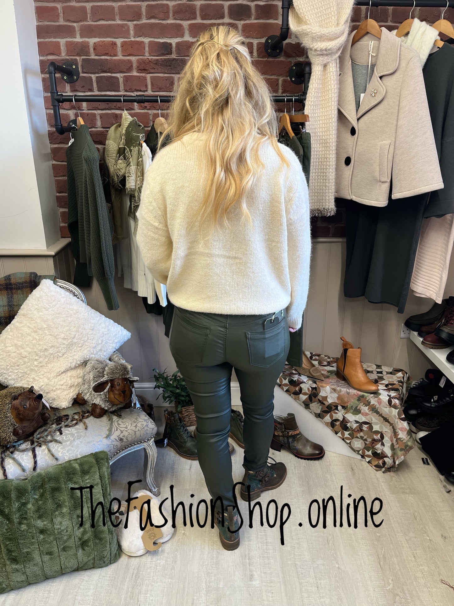 Imogen cream wool mix feather jumper 8-16