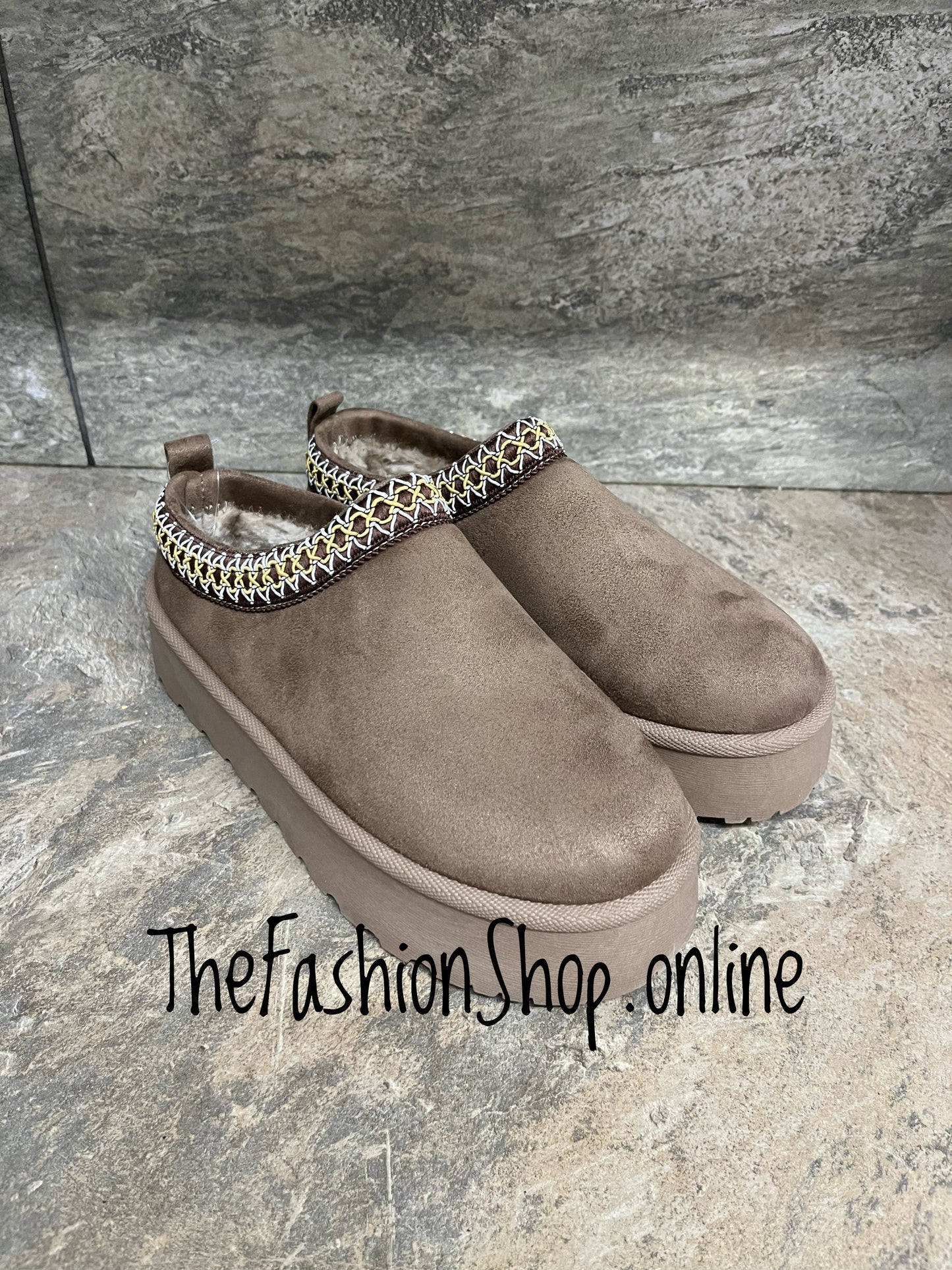 Kimora brown cosy mules sizes 4-8 (37-41)