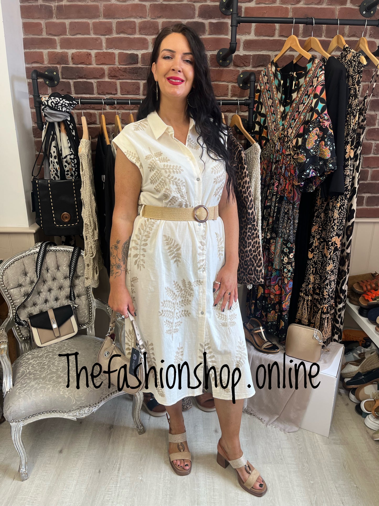 Opulent Willow cream and gold fern dress with belt 8-16