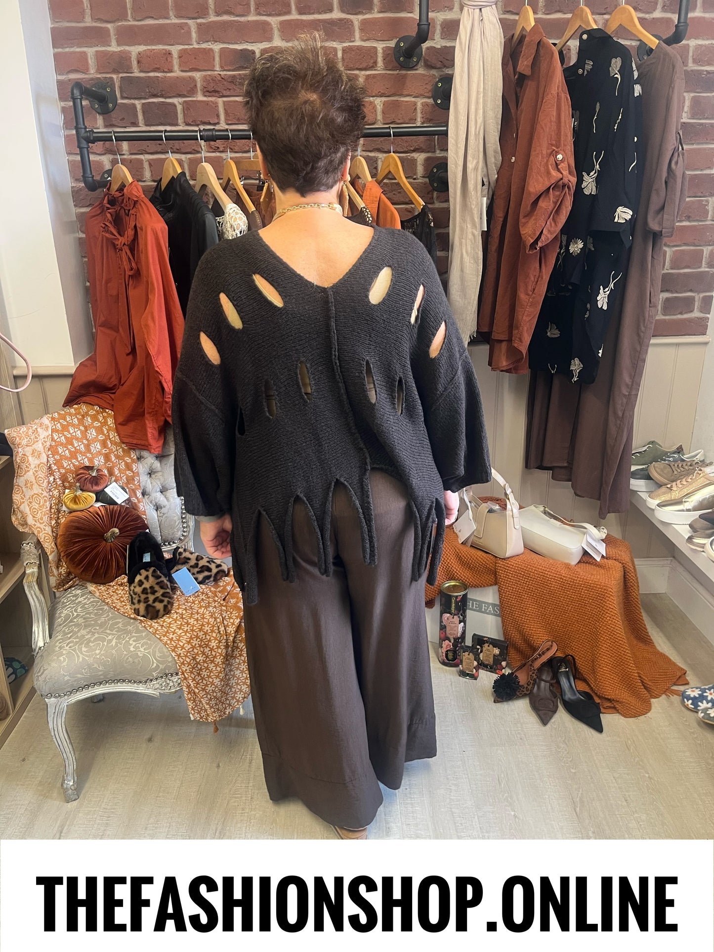 Gloria brown wide leg trousers 10-18