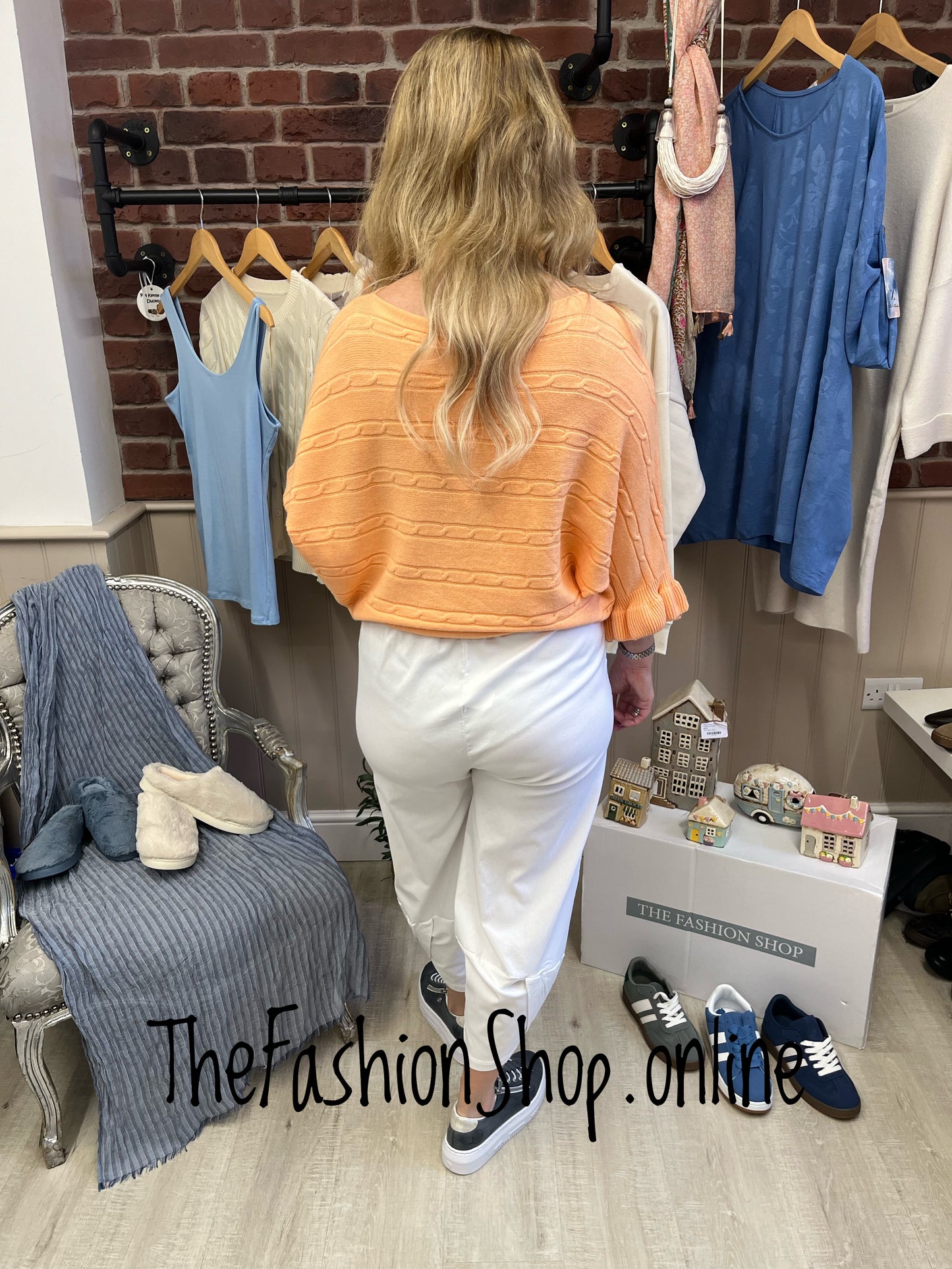 Eleanor peach frill sleeve jumper 10-16