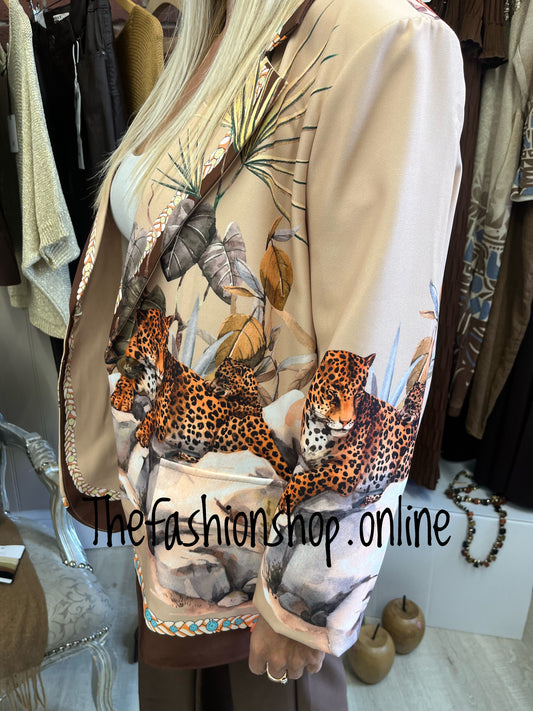 Leopard design jacket 10-16