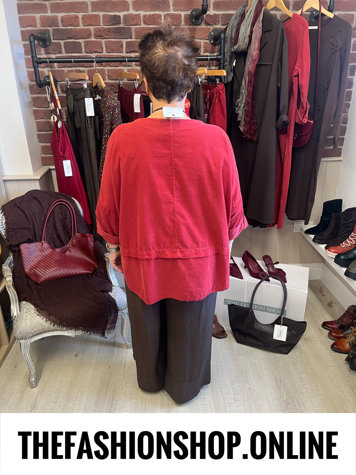 Rosa Indian red needle cord button top 16-22