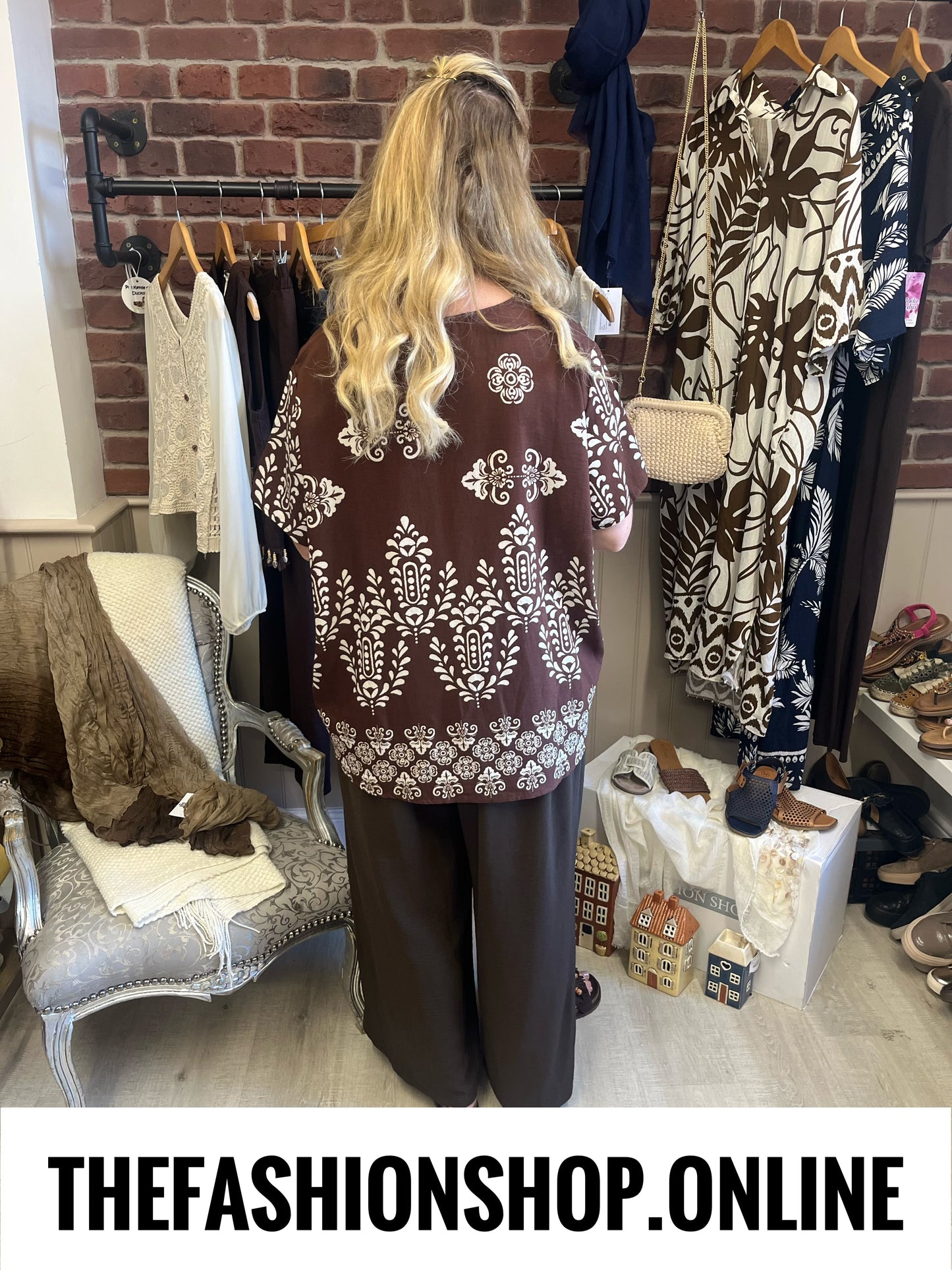 Harley brown damask print top 12-16