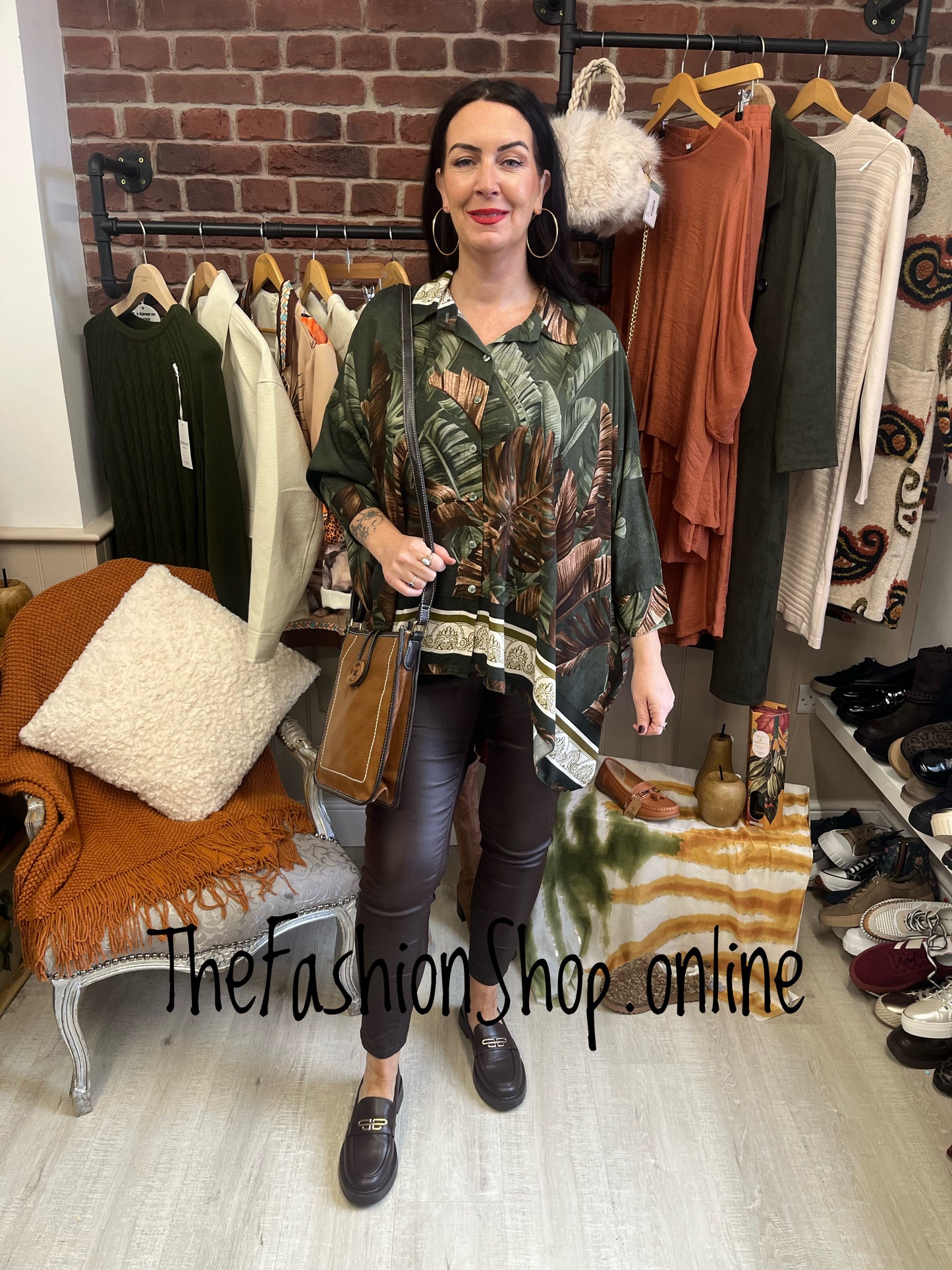 Kara khaki dipped hem leaf shirt 8-18